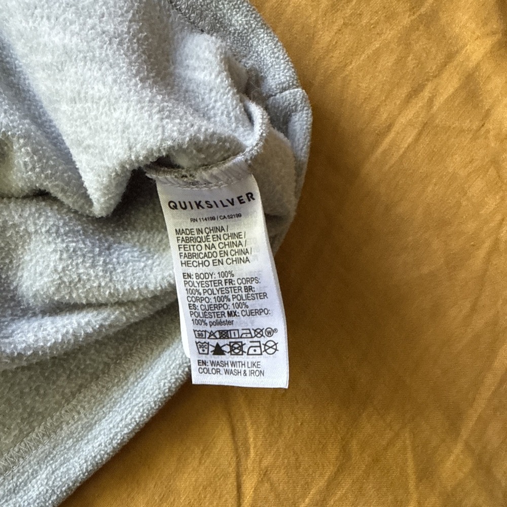 Quicksilver Hoodie Mens 2XL XXL Grey Pullover Hooded Surf Lightweight - Picture 12 of 12